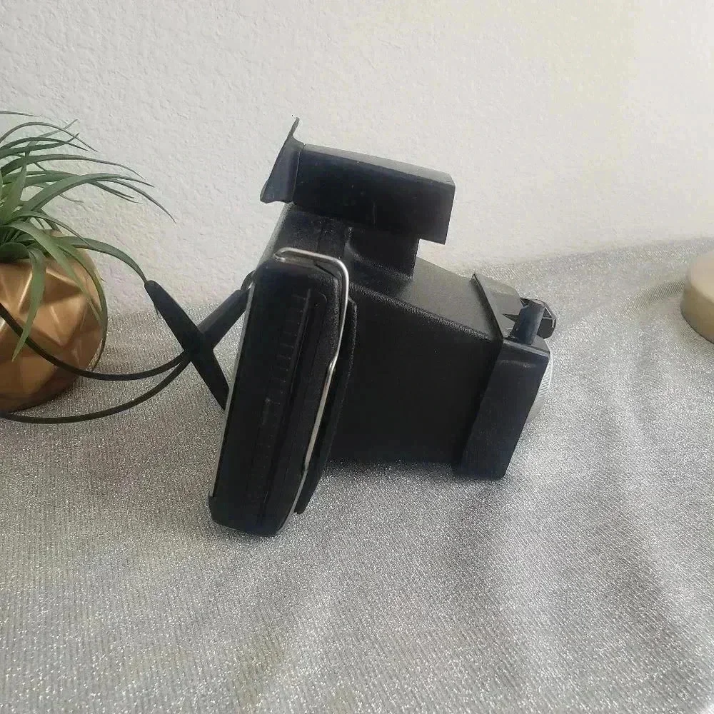 Vintage Polaroid Square Shooter 2 Camera